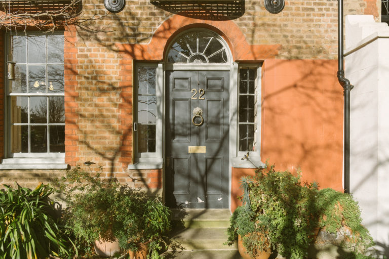 BYGONE LONDON, W6 - SHOOTFACTORY - LONDON HOUSES