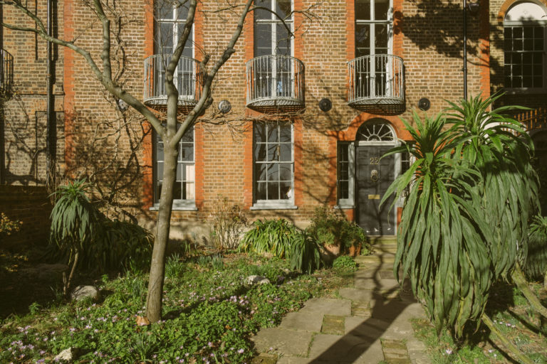 BYGONE LONDON, W6 - SHOOTFACTORY - LONDON HOUSES