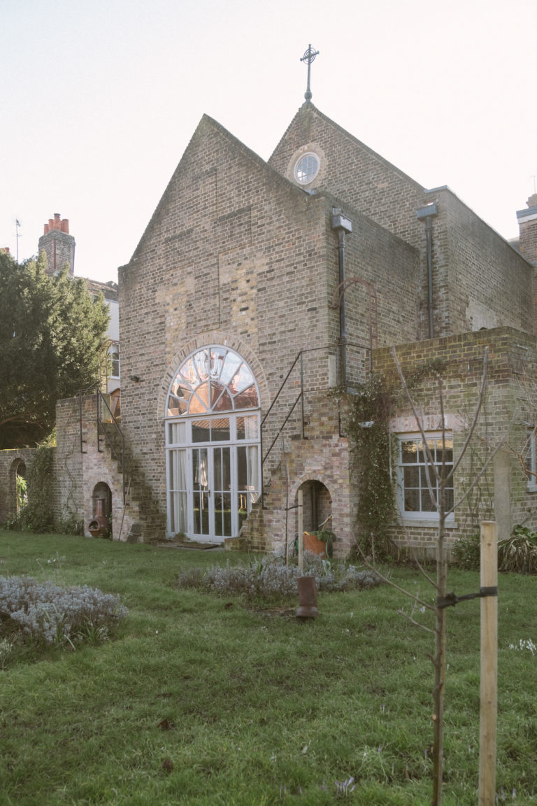 BYGONE LONDON, W6 - SHOOTFACTORY - LONDON HOUSES