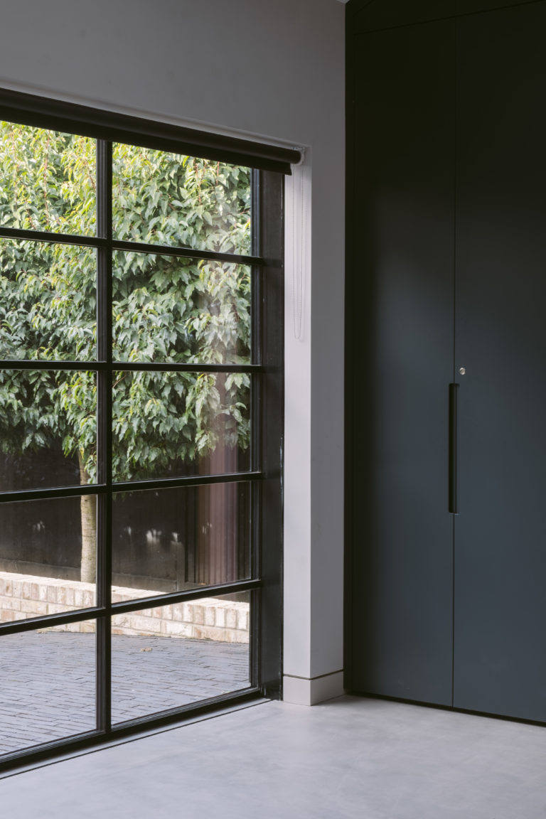 KEW LONDON, TW9 - SHOOTFACTORY - LONDON HOUSES