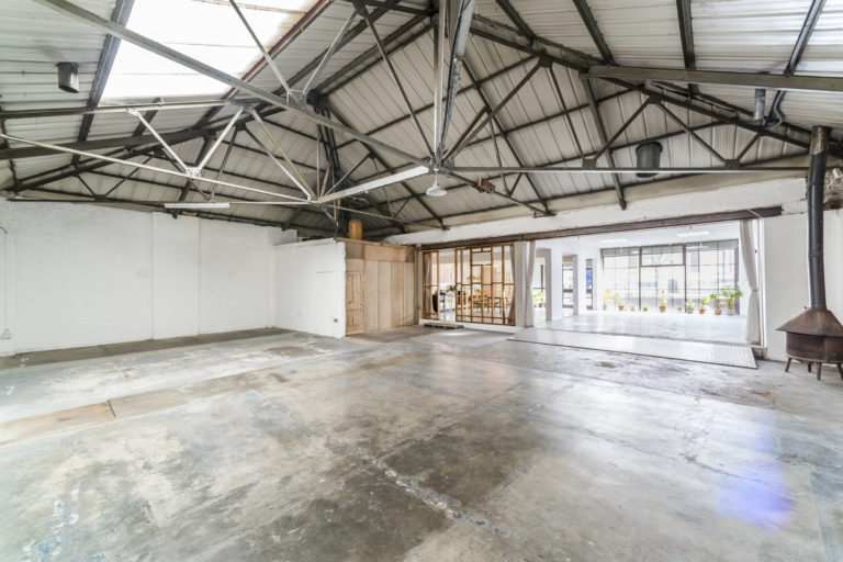 CLAPTON LONDON, E5 - SHOOTFACTORY - PHOTOGRAPHIC STUDIOS