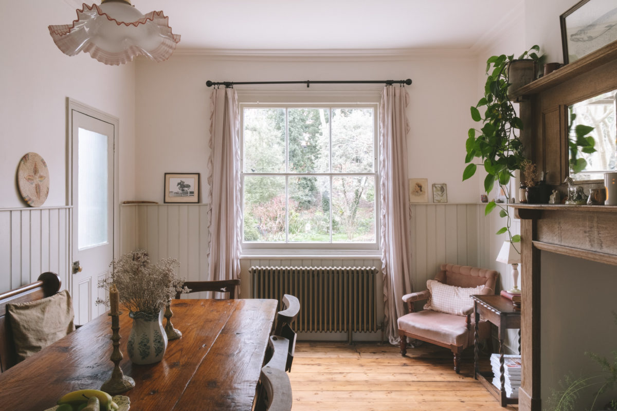 Denison, London, N15 - Enchanting Family Location - SHOOTFACTORY