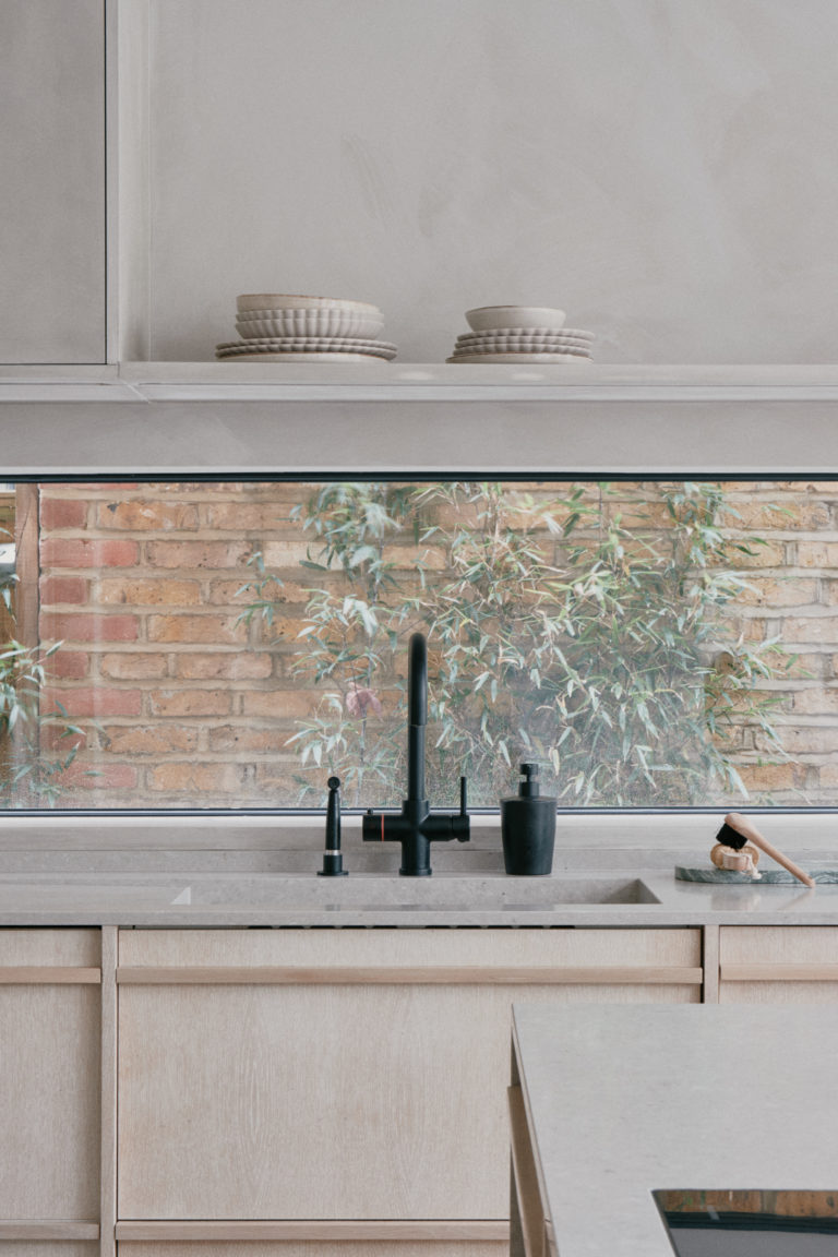 ANYA LONDON, SW14 - SHOOTFACTORY - LONDON HOUSES