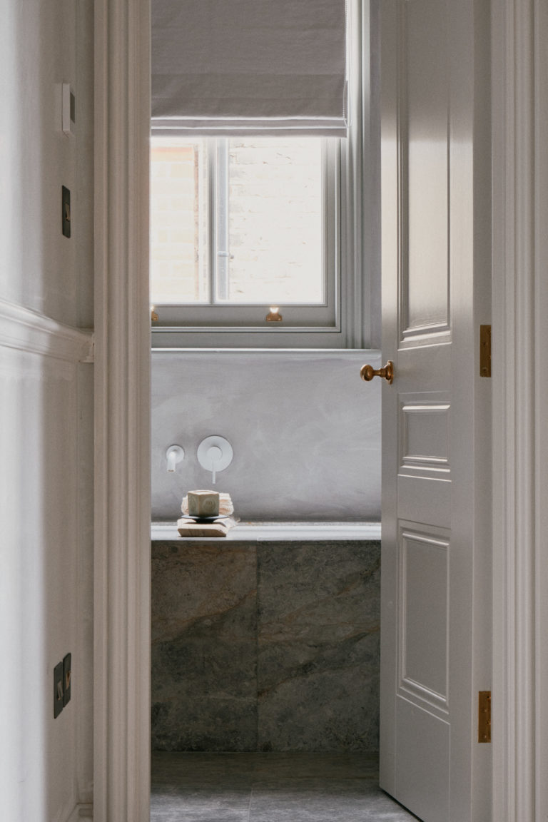 ANYA LONDON, SW14 - SHOOTFACTORY - LONDON HOUSES