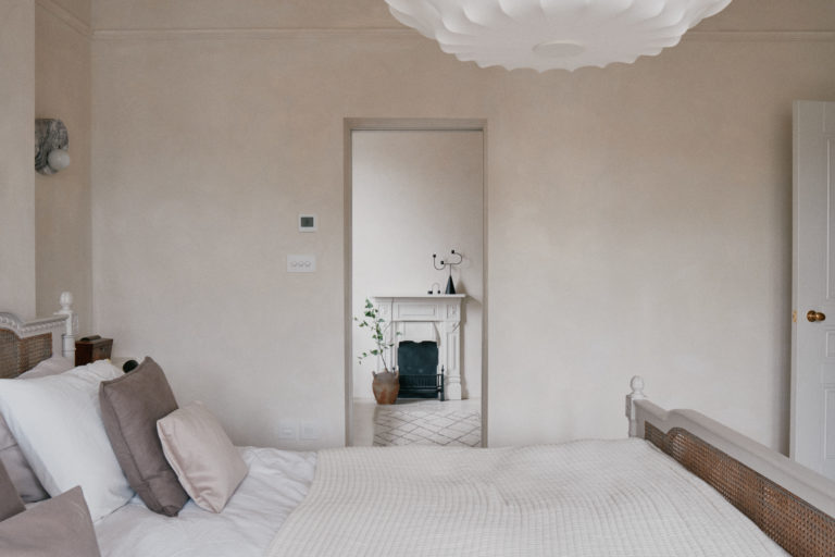 ANYA LONDON, SW14 - SHOOTFACTORY - LONDON HOUSES