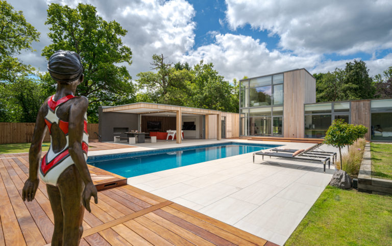BEL AIR SURREY, GU8 - SHOOTFACTORY - OTHER UK HOUSES