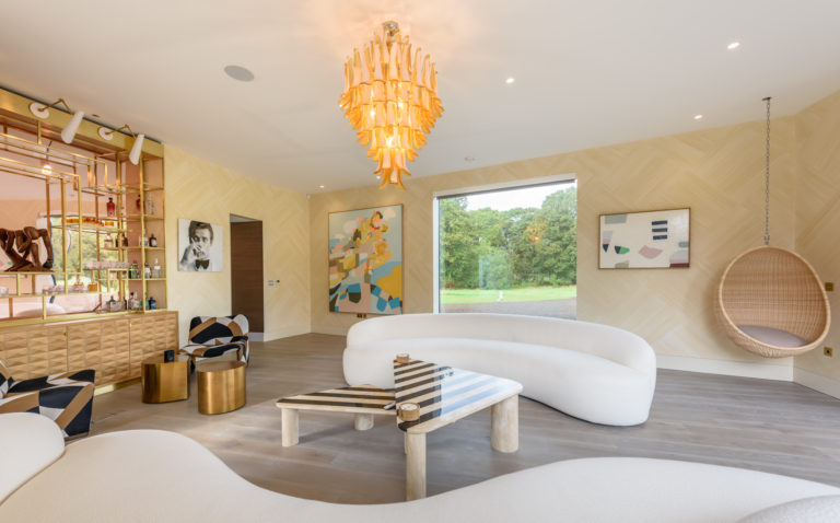 BEL AIR SURREY, GU8 - SHOOTFACTORY - OTHER UK HOUSES