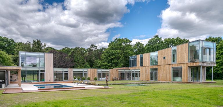 BEL AIR SURREY, GU8 - SHOOTFACTORY - OTHER UK HOUSES