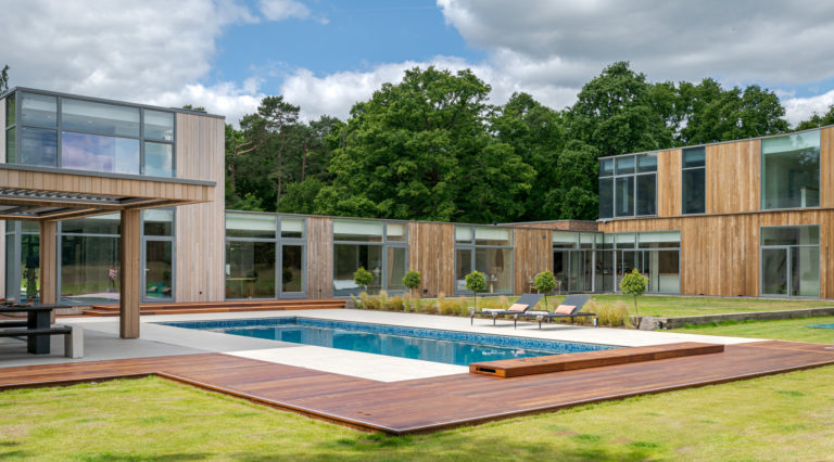 BEL AIR SURREY, GU8 - SHOOTFACTORY - OTHER UK HOUSES