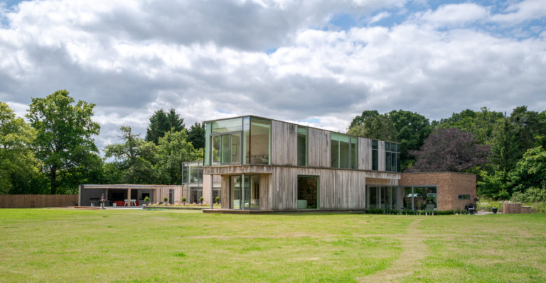 BEL AIR SURREY, GU8 - SHOOTFACTORY - OTHER UK HOUSES