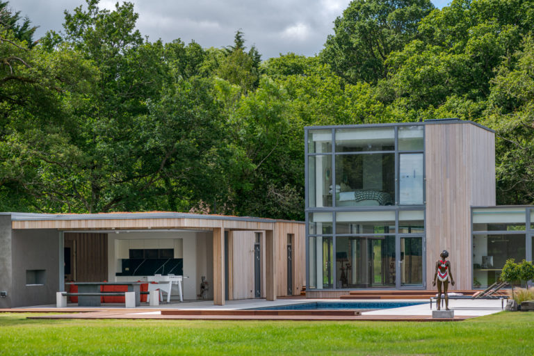 BEL AIR SURREY, GU8 - SHOOTFACTORY - OTHER UK HOUSES