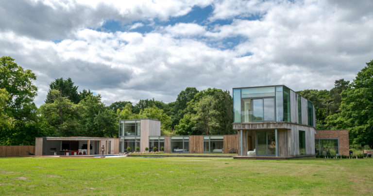 BEL AIR SURREY, GU8 - SHOOTFACTORY - OTHER UK HOUSES
