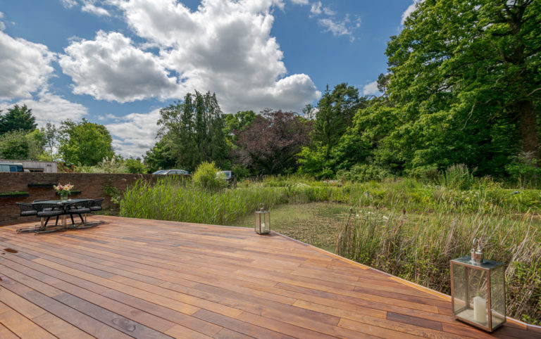 BEL AIR SURREY, GU8 - SHOOTFACTORY - OTHER UK HOUSES