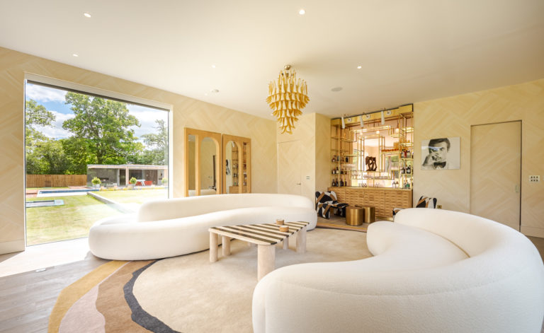 BEL AIR SURREY, GU8 - SHOOTFACTORY - OTHER UK HOUSES