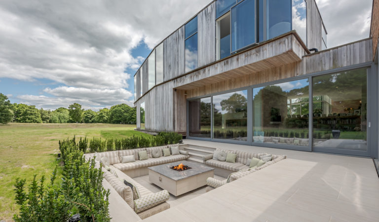 BEL AIR SURREY, GU8 - SHOOTFACTORY - OTHER UK HOUSES