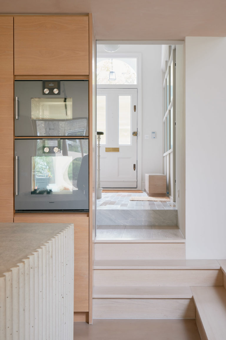 KATHAROS LONDON, E5 - SHOOTFACTORY - LONDON HOUSES