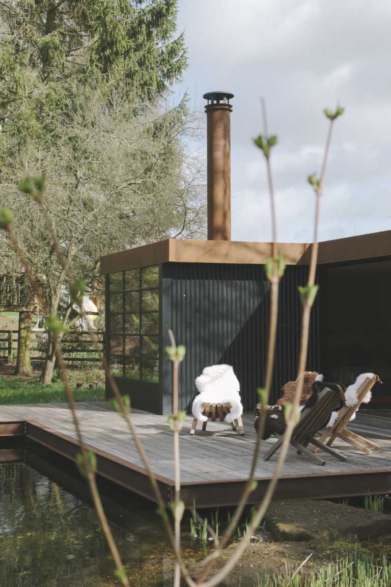 SILVERWOOD, LEIGHTON BUZZARD LU7 - SHOOTFACTORY - OTHER UK HOUSES