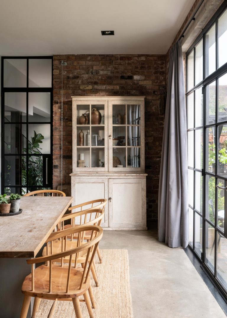 HARBORNE BIRMINGHAM, B17 - SHOOTFACTORY - OTHER UK HOUSES