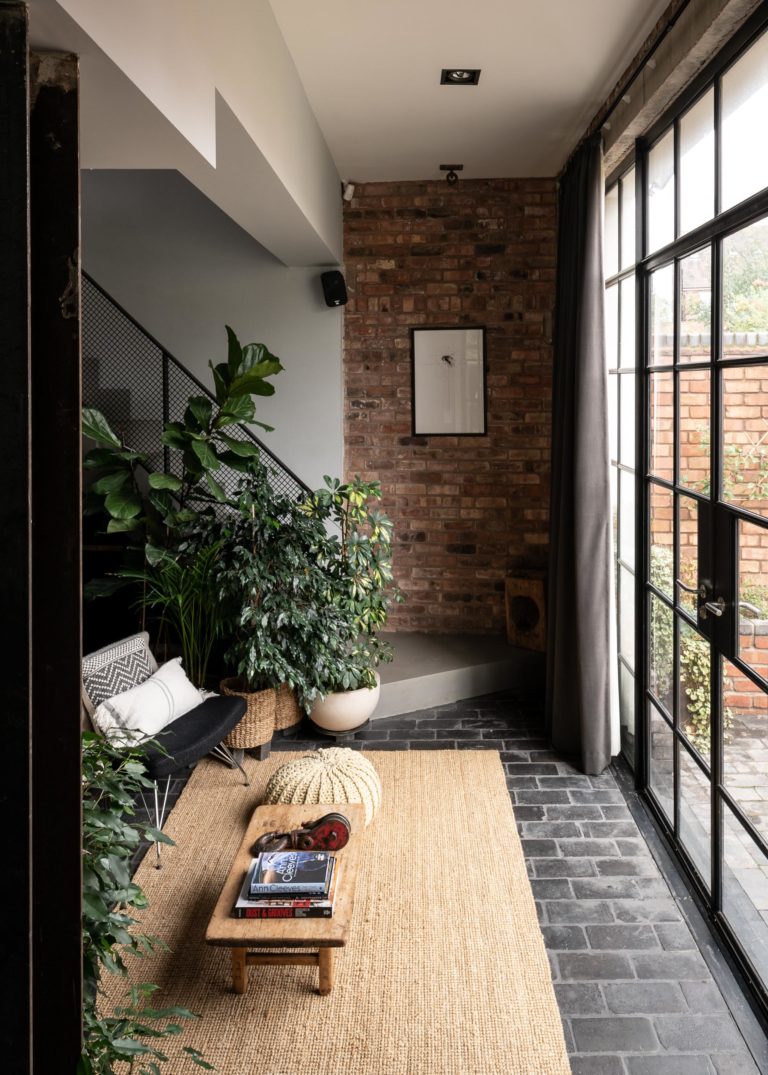 HARBORNE BIRMINGHAM, B17 - SHOOTFACTORY - OTHER UK HOUSES