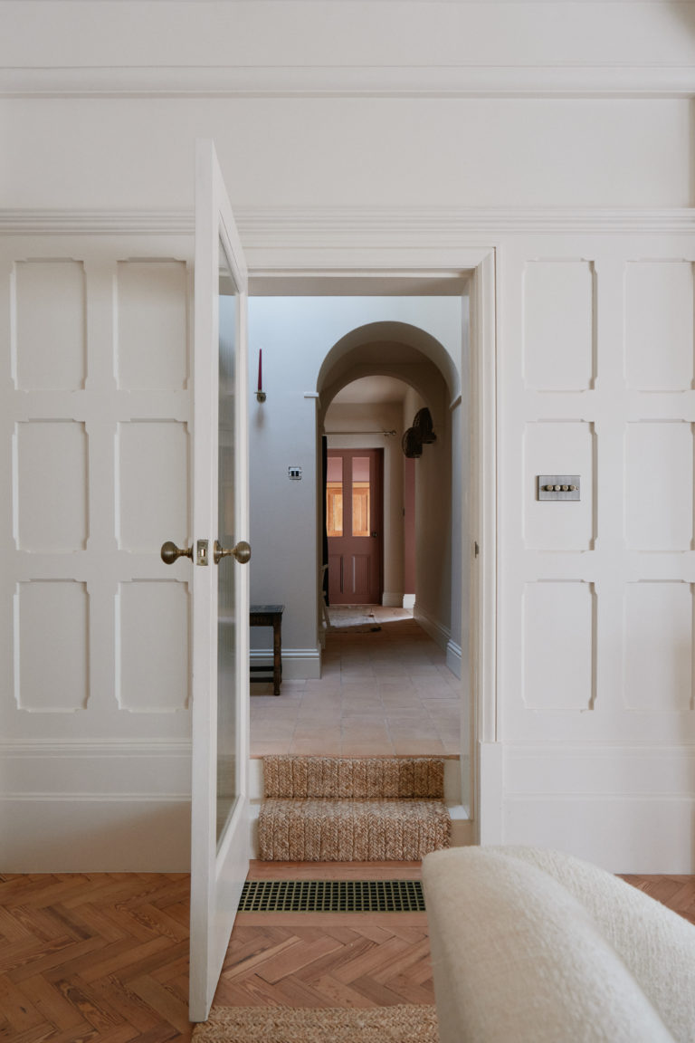 MALA SURREY, RH2 - SHOOTFACTORY - OTHER UK HOUSES - 0