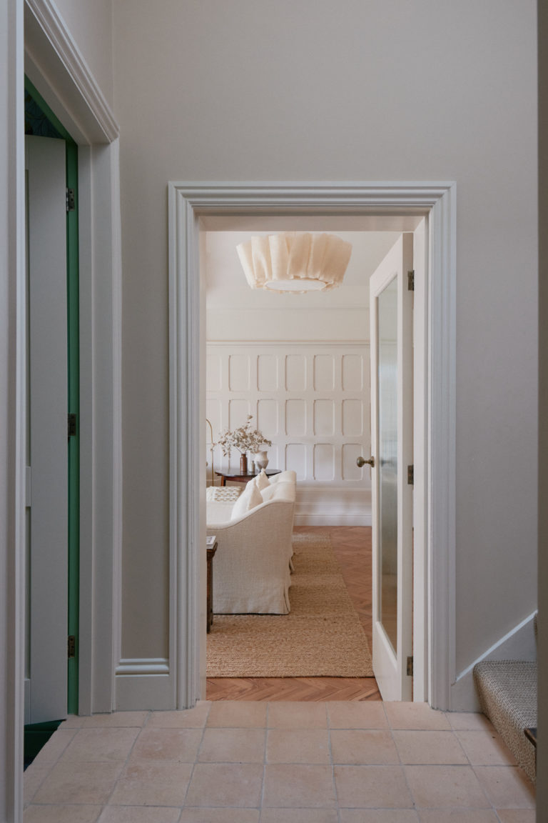 MALA SURREY, RH2 - SHOOTFACTORY - OTHER UK HOUSES - 0