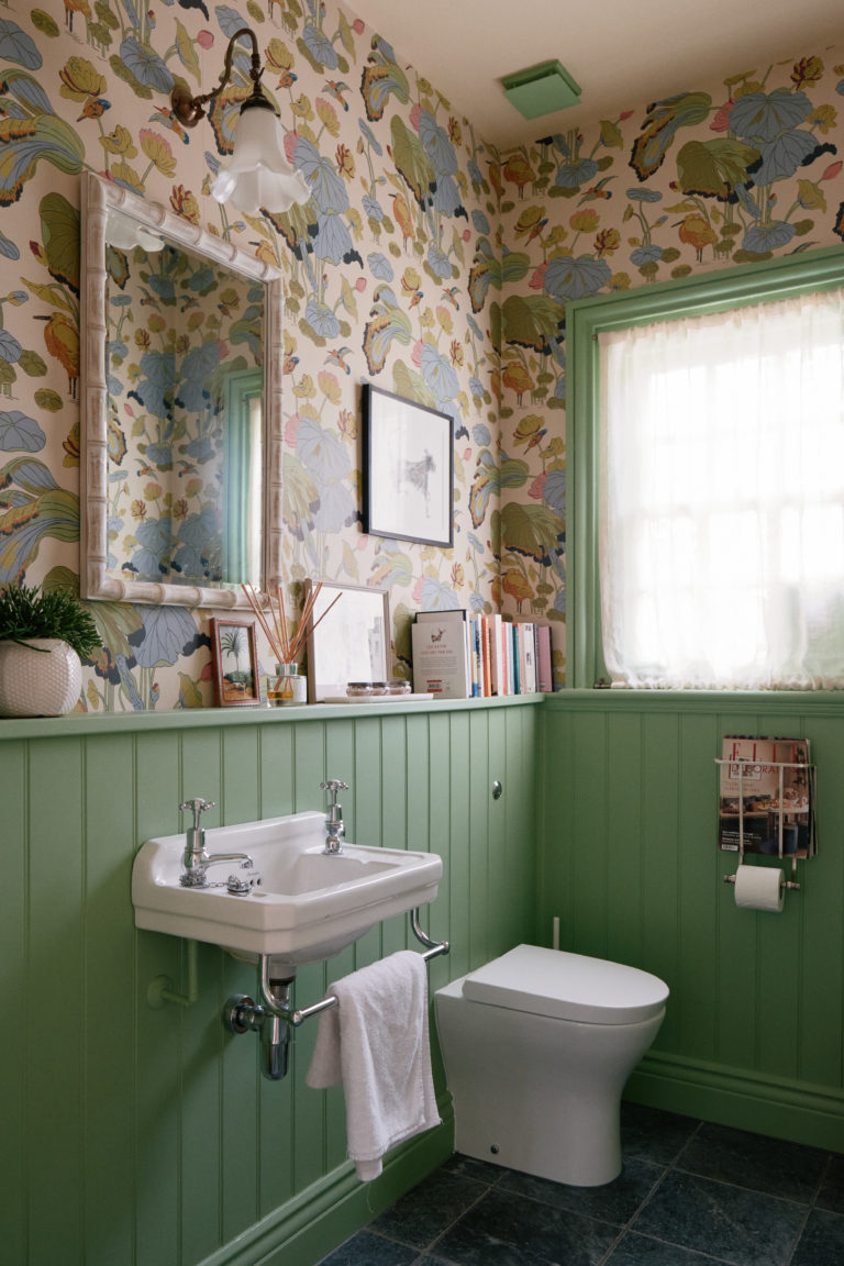 MALA SURREY, RH2 - SHOOTFACTORY - OTHER UK HOUSES - 0