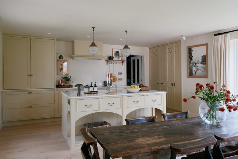 MALA SURREY, RH2 - SHOOTFACTORY - OTHER UK HOUSES - 0
