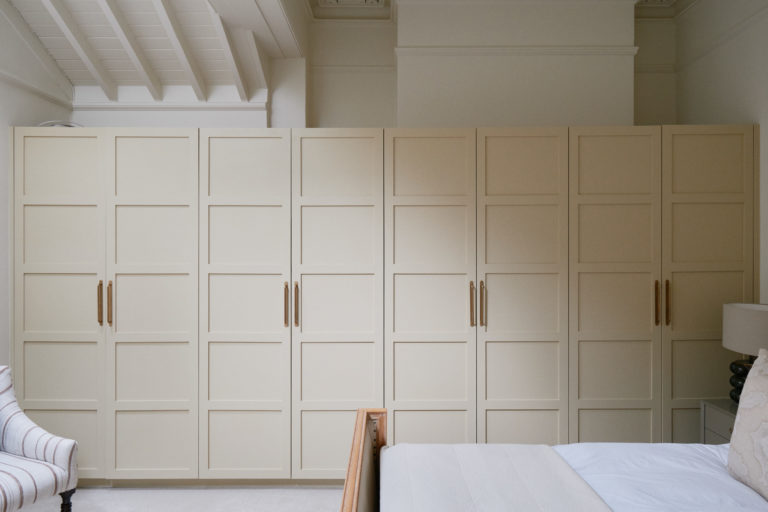 MALA SURREY, RH2 - SHOOTFACTORY - OTHER UK HOUSES - 0
