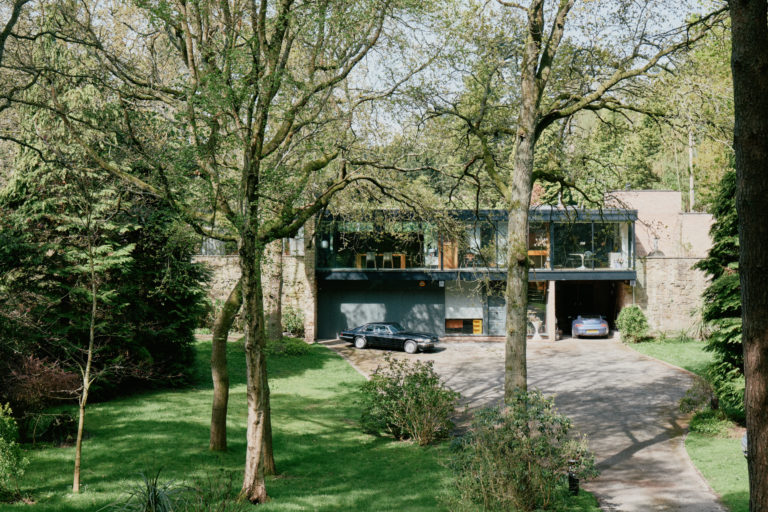 MODERNIST NOTTINGHAM, NG15 - SHOOTFACTORY - OTHER UK HOUSES