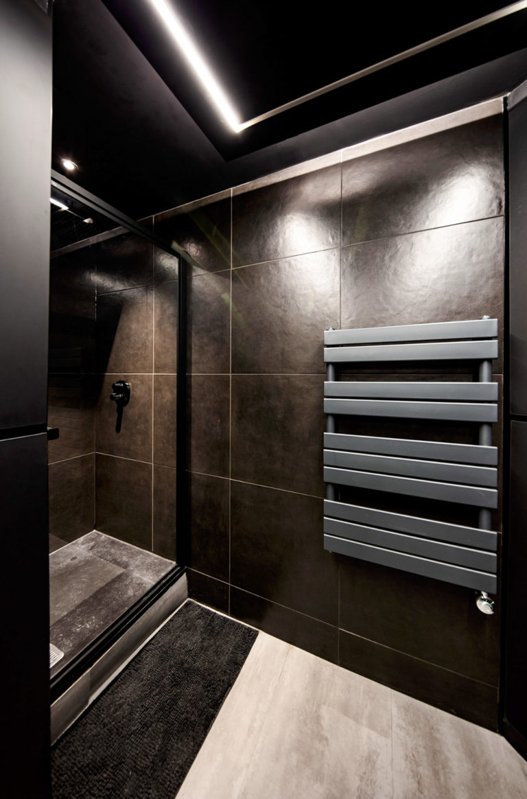 STEALTH CHELTENHAM, GL52 - SHOOTFACTORY - PHOTOGRAPHIC STUDIOS