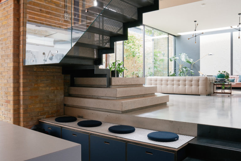 DOUGLAS LONDON, E8 - SHOOTFACTORY - LONDON HOUSES