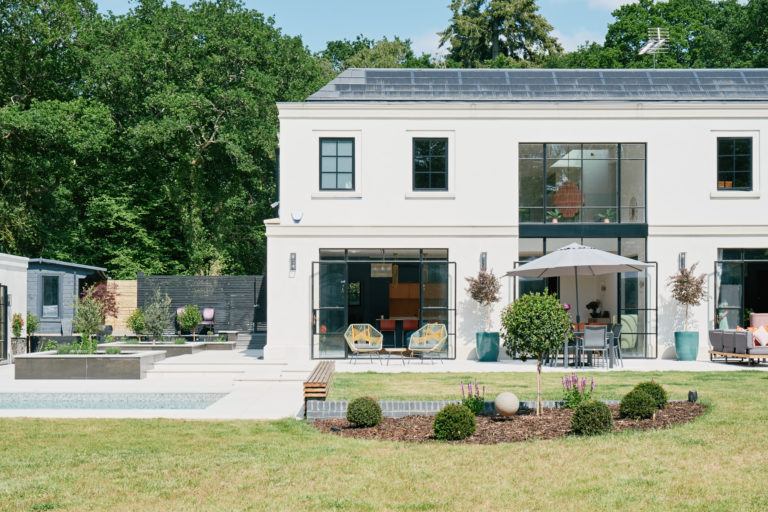 LAWFORDS SURREY, GU3 - SHOOTFACTORY - OTHER UK HOUSES