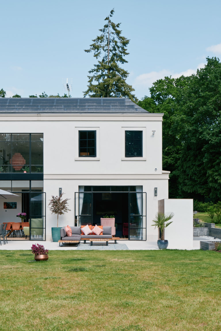 LAWFORDS SURREY, GU3 - SHOOTFACTORY - OTHER UK HOUSES