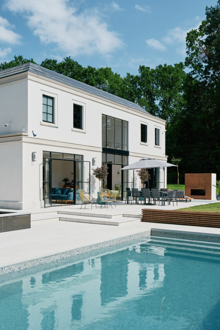 LAWFORDS SURREY, GU3 - SHOOTFACTORY - OTHER UK HOUSES