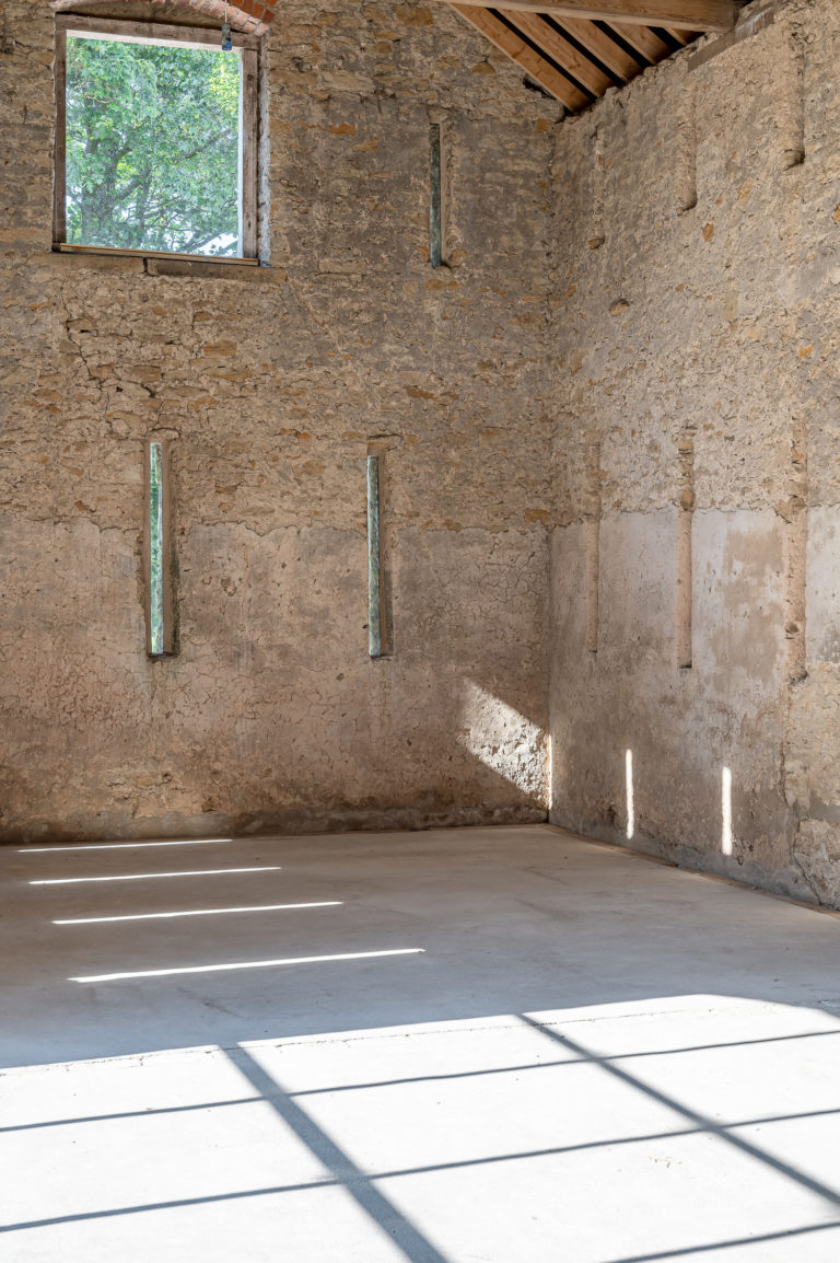 RUSTIC BARN MALTON, YO18