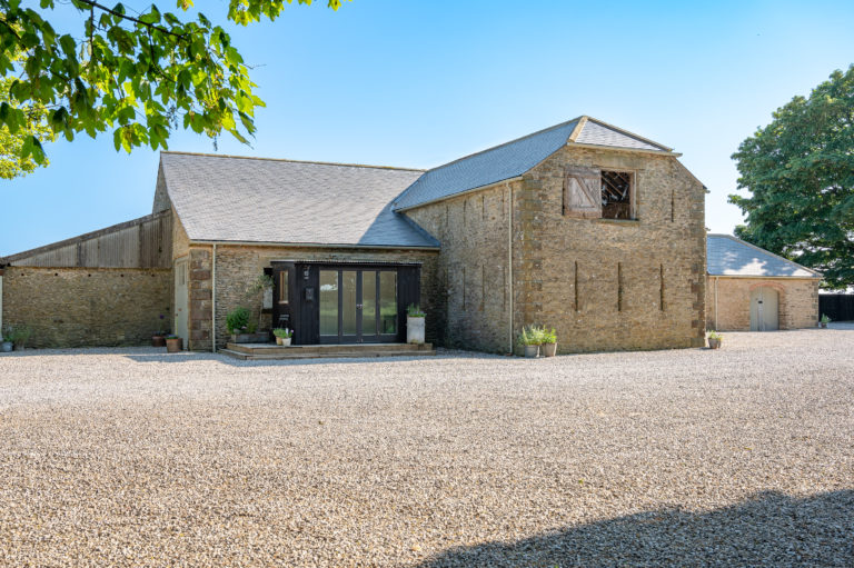 RUSTIC BARN MALTON, YO18