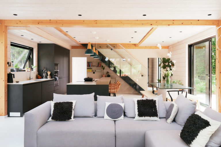 WICKHAM BARN ESSEX, CM5 - SHOOTFACTORY - OTHER UK HOUSES