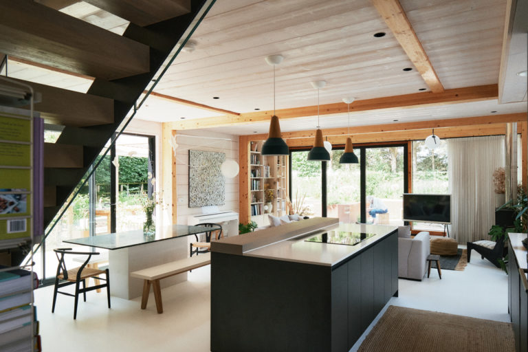 WICKHAM BARN ESSEX, CM5 - SHOOTFACTORY - OTHER UK HOUSES