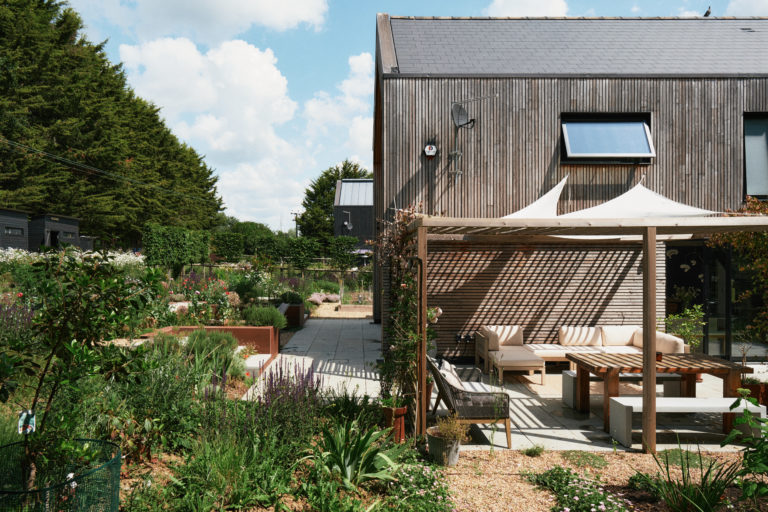 WICKHAM BARN ESSEX, CM5 - SHOOTFACTORY - OTHER UK HOUSES