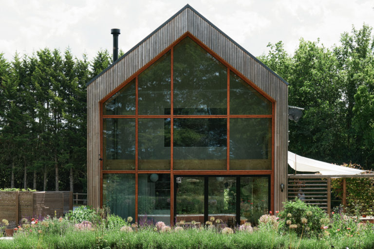 WICKHAM BARN ESSEX, CM5 - SHOOTFACTORY - OTHER UK HOUSES