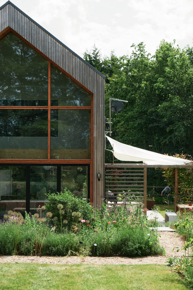 WICKHAM BARN ESSEX, CM5 - SHOOTFACTORY - OTHER UK HOUSES