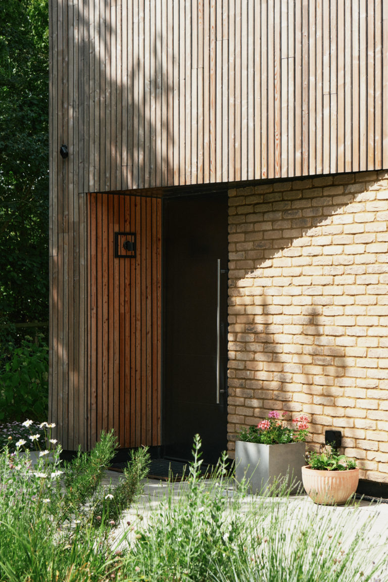 WICKHAM BARN ESSEX, CM5 - SHOOTFACTORY - OTHER UK HOUSES