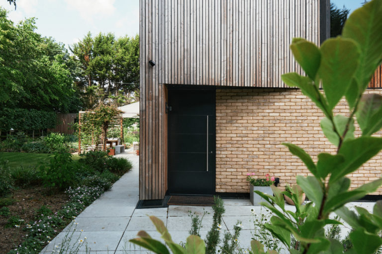 WICKHAM BARN ESSEX, CM5 - SHOOTFACTORY - OTHER UK HOUSES
