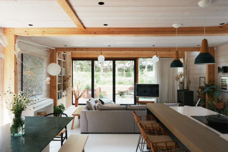 WICKHAM BARN ESSEX, CM5 - SHOOTFACTORY - OTHER UK HOUSES