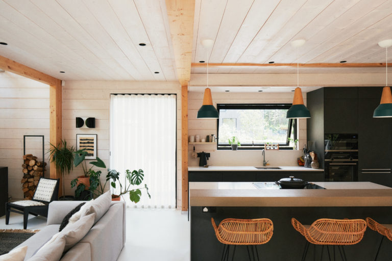 WICKHAM BARN ESSEX, CM5 - SHOOTFACTORY - OTHER UK HOUSES