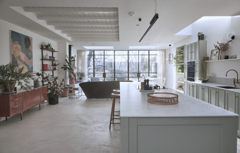 CHESTNUT LONDON, E17 - SHOOTFACTORY - LONDON HOUSES