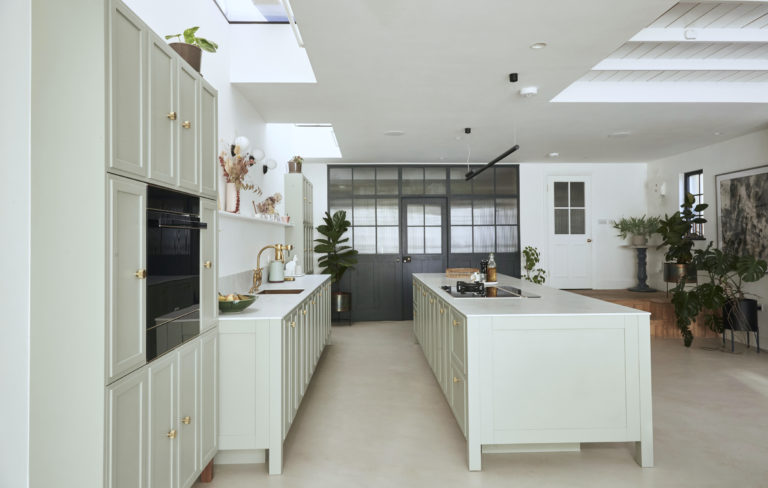CHESTNUT LONDON, E17 - SHOOTFACTORY - LONDON HOUSES