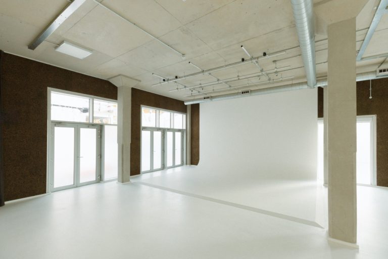 METHOD LONDON, SE10 - SHOOTFACTORY - PHOTOGRAPHIC STUDIOS