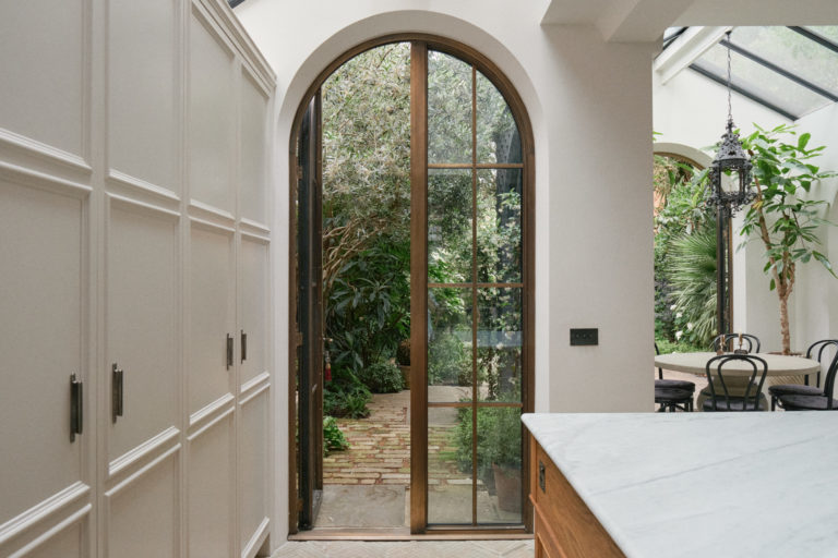 NOTO LONDON, NW2 - SHOOTFACTORY - LONDON HOUSES