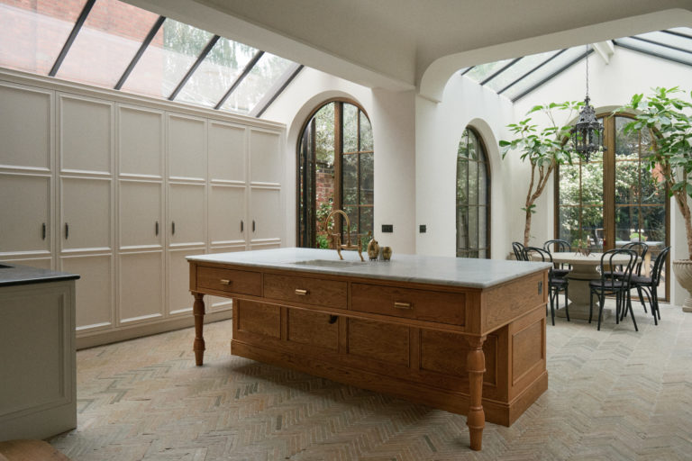 NOTO LONDON, NW2 - SHOOTFACTORY - LONDON HOUSES